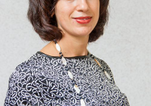 Dr. Iryna Chen